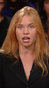 Kathryn claims she was kicked out her apartment after getting into a fight  with her roommate’s fiancé.