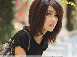 The look features a loose styled layered hair let lying loose on the sides of the head. Pin On Hair And Glasses