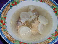 Sayur memang sedap dijadikan gandingan makanan berlauk. Sup Lobak Putih Myresipi