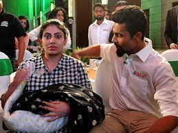 Father, sister land in congress. Ravindra Jadeja Wife Cricketer Ravindra Jadeja S Wife S Car Meets With Accident Cop Assaults Her India News Times Of India
