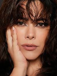 Irene Marie's Instagram, Twitter & Facebook