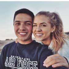 Justin Click and Veronica Hebeler's Wedding Website