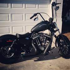 Pin By Buzzbuzzard Ard On Iron 883 Bobber Harley Davidson Iron 883 Iron 883 Bobber Iron 883