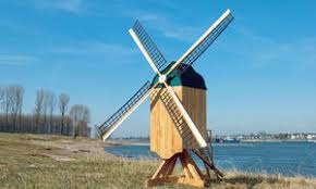 Nun ist ihre windmühle bereit, sich im wind zu drehen und dekorativ ihren garten zu bereichern. Gartenwindmuhle Selber Bauen Selbst De