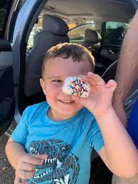 Found at the park today in McAllen, Texas. What a fun surprise. 🌞🌻💕