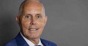 Speaker reprimands BBB member Oplaat: Member of Parliament must declare  secondary positions : r/Politiek