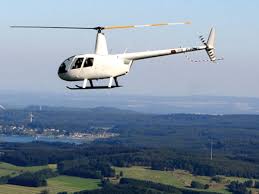 Die anzahl der täglichen abfahrten kann je nach. Hubschrauber Rundflug Ticket 45 Minuten Kiel 04 07 2021