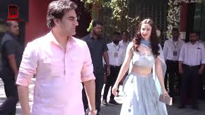 Presenting latest punjabi song future wife by arbaz khan, music & lyrics by arbaz khan himself and video is filmed by. Arbaaz Khan Her New Girlfriend With Ex Wife Maliaka Arora Arrives At Arpita Khan Visit Ganpati Youtube