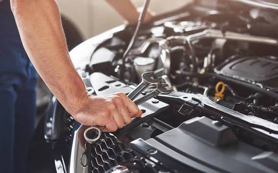 luxury car repair near yukon 