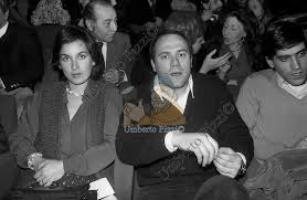 Carlo verdone si è sottoposto a un delicato intervento e ha annunciato via social l'inaspettato carlo verdone è stato operato ad entrambe alle gambe. Carlo Verdone Umberto Pizzi Photographer