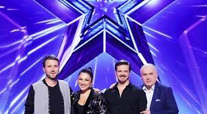 Locul doi pentru kanal d, cu 1,1 milioane (ușor sub săptămâna trecută, câteva zeci de mii diferență) și trei pentru antena 1, cu 435.000 de români pe post la filmul în ape adânci (ușor peste 1 martie). Cine A Luat Al Treilea Golden Buzz Vineri 8 Martie La Romanii Au Talent De La Pro Tv Stiri Mondene