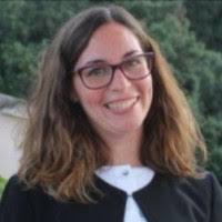 60+ perfiles de «Dora»