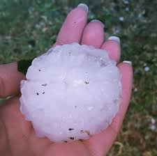 Il maltempo, con la formazione di. Spaventosa Grandinata Tra Modena E Bologna Danni Pesantissimi Video Meteogiuliacci It