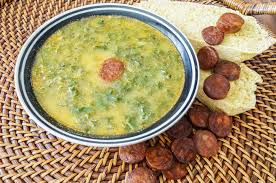 Résultat de recherche d'images pour "caldo verde"