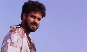 Satya Completes 20 Years Manoj Bajpayee Reveals He Wanted To Play Title Role Not Bhiku Mhatre Bollywood News India Tv Having played iconic characters such as bhiku mhatre and sardar khan, manoj bajpayee will now be seen as an everyday spy in amazon prime's new web show the family man. satya completes 20 years manoj