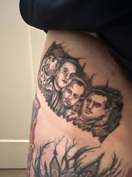 I couldn't remember where I left yall off at. Some more additions recently.  We're going to be tying this whole leg together for Villain Arts Houston  along with me being tattooed there