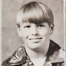 This! Simon Rosenberg is an expert who accurately predicted 2022 and  subsequent elections. Listen to him.