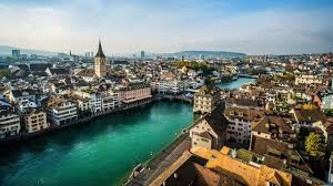 Une suissesse ― a swiss person female. Changes La Suisse Placee Sous Surveillance Americaine Les Echos