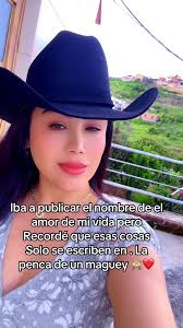 Escribi En La Penca De Un Maguey