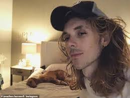 Helen Barnwell's Instagram, Twitter & Facebook