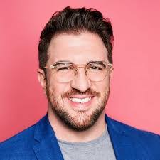 Thomas Argue's Instagram, Twitter & Facebook