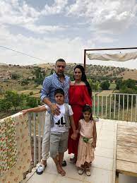 Berdan mardini kaç yaşında, nereli seda sayan'ın show tv ekranlarında yayınlanan seda sayan'la programı hafta içi her gün ekrana. Son Dakika Magazin Haberleri Berdan Mardini Nin Eski Esine Silahli Saldiri Bacagindan Vuruldu Son Dakika Magazin Haberleri