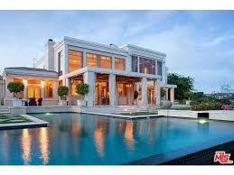 The 10 Most Stunning Celebrity Homes Of 2014 Celebrity Houses Hollywood Hills Homes Mansions