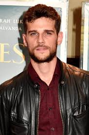 Young Black Male Actors Under 30 Brace Yourself This French Actor Is The Perfect Mix Of Jamie Dornan And Henry Cavill Actors French Man Handsome Actors