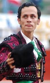 Fermin Quiroz's Instagram, Twitter & Facebook