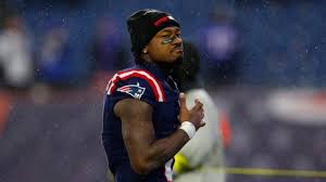 Josh McDaniels says there’s ‘no special reason’ for Stefon Diggs’s shrinking playing time