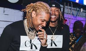 King von was a rapper and a black disciple from the set o'block.he is originally from killaward despite being from a gangster disciple set he was always black disciple. Lil Durk Wishes Late Rapper And Friend King Von A Happy Birthday Media Traffic