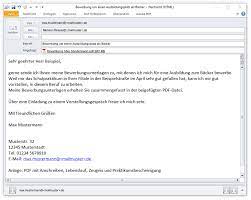 Bewerbungen werden heute immer öfter online versendet. Online Bewerben Bewerbungstraining