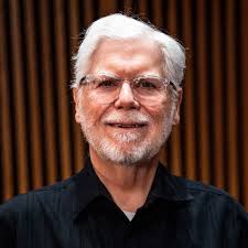 Paul Seitz's Instagram, Twitter & Facebook