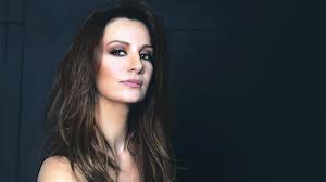 Χαιρομαι που ο μιχαλης ειναι καλα! Despoina Olympioy Oi Treis Apoboles H Sxesh Ths Me Ton Xatzhgiannh Kai H Se3oyalikh Parenoxlhsh