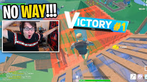 Mozliwe ze dawka ktora stosujesz jest za mala i potrzebujesz jej zwiekszenia. I Finally Tried Strucid Fortnite For The First Time Roblox Fortnite Youtube