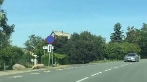 скачать бесплатно песню кто сказал что любить друзьям нельзя Kto Skazal Chto Lyubit Druzyam Nelzya Zivert Zelyonye Volny Youtube