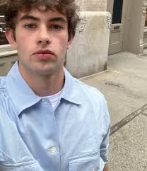 ian the rapper- do yall find him as attractive as people say he is :  r/VindictaRateCelebs