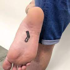 Pro Team Artiste Toretetattoo Tag Quelquun Qui Aime Lart Du Tatouage Www Balmtattoo Com Save Time Shop Online Pro Minimalist Tattoo Tattoos Tattoo Vegan