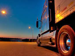 46 Semi Trucks Wallpapers For Desktop On Wallpapersafari