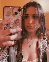 bella bennett (@lotteryorsomthn) • Instagram photos and videos