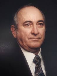 Daniel Mann's Instagram, Twitter & Facebook