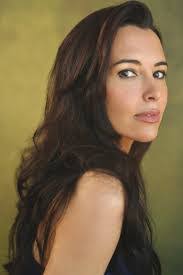 Rachael Hopper's Instagram, Twitter & Facebook