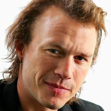 Il cavaliere oscuro, attori, regista e riassunto del film