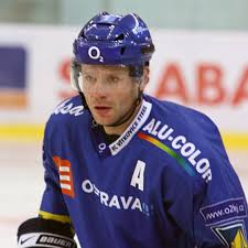 Media in category václav varaďa the following 5 files are in this category, out of 5 total. Hc Kometa Brno Kometu Posilil Dvojnasobny Mistr Sveta Vaclav Varada