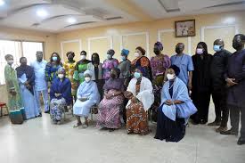 See more of hon.deji jakande campaign group. Sanwo Olu S Wife Tinubu Ojo Praise Jakande S Legacies The Nation