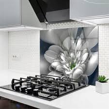 Beyaz Cicek Desenli Cam Ocak Arkasi Koruyucu Dtm Express