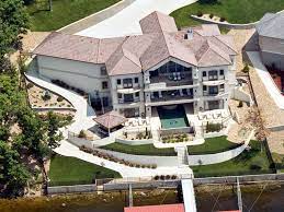 Lake Of The Ozarks Mo Lake Front Home Wow Who Knew Lake House House Home