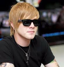 BRYAN DONAHUE (I don't even know how to spell his name) He's not a member  of this band anymore but still remember what he just did while developing  this band to another