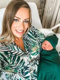 NEWBORN FAMILY Matching OUTFITS: Baby Swaddle, Baby Hat