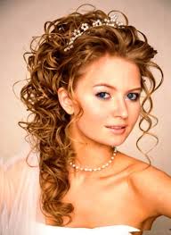 Mother Of The Groom Hairstyles For Naturally Curly Long Hair Google Search Wedding Hairstyles For Long Hair Hair Styles Curly Wedding Hair